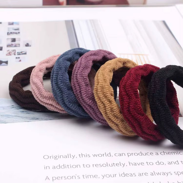 Small Korean Seamless Scrunchie Set (6 pcs)