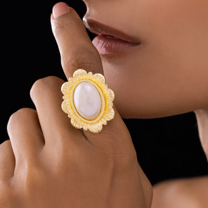 Anti Tarnish Oval Flower Cocktail ring