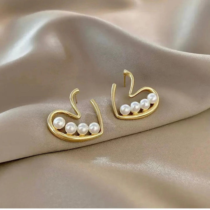 Gold Pearl Heart Stud Earrings